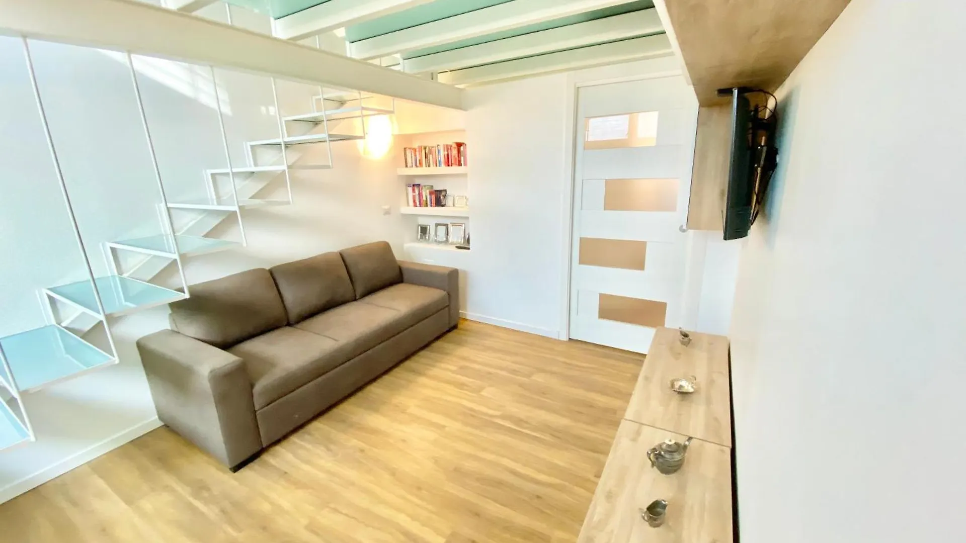 Loft 20 Minuti Dal Duomo - Moderno E Accogliente Apartment Milan Italy